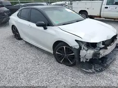 4T1B61HK0JU070848 2018 TOYOTA CAMRY