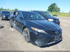 4T1B61HK0JU083647 2018 TOYOTA CAMRY