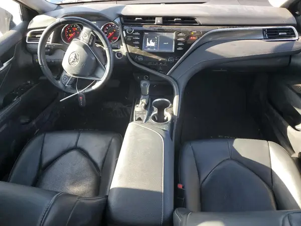 4T1B61HK0JU103542 2018 TOYOTA CAMRY - Image 8