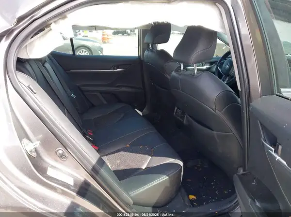 4T1B61HK0JU106974 2018 TOYOTA CAMRY - Image 8