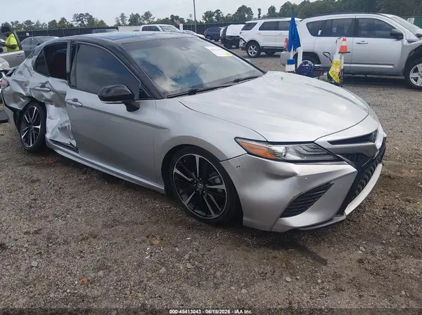 4T1B61HK0JU112421 2018 TOYOTA CAMRY - Image 1