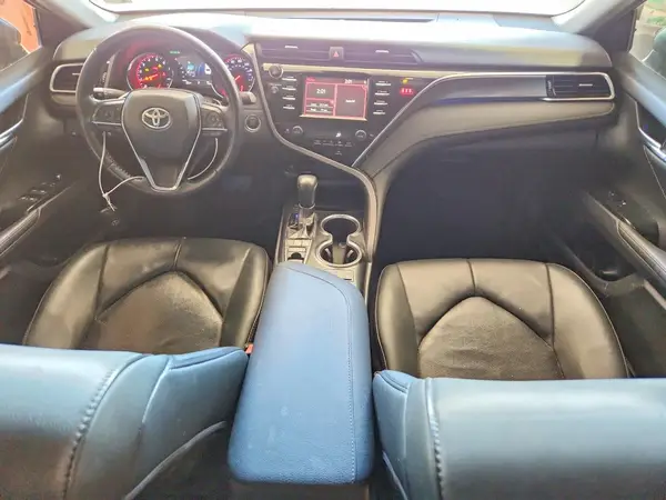 4T1B61HK0JU124682 2018 TOYOTA CAMRY - Image 8