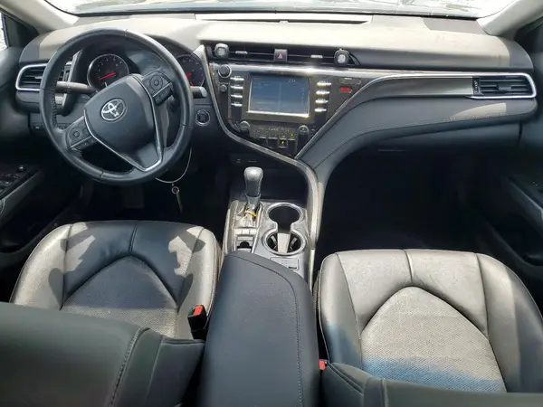 4T1B61HK0JU126805 2018 TOYOTA CAMRY - Image 8