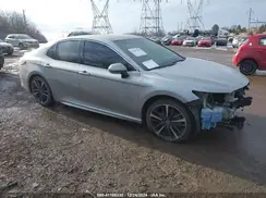 4T1B61HK0JU128330 2018 TOYOTA CAMRY