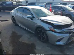 4T1B61HK0JU128697 2018 TOYOTA CAMRY