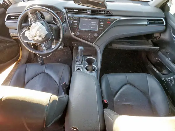 4T1B61HK0JU129297 2018 TOYOTA CAMRY - Image 8