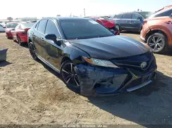 4T1B61HK0JU131227 2018 TOYOTA CAMRY