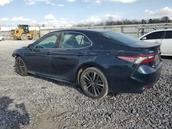 4T1B61HK0JU508851 2018 TOYOTA CAMRY - Image 2