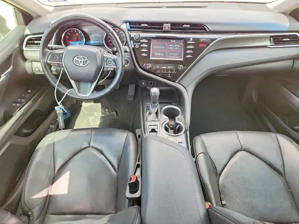 4T1B61HK0JU531885 2018 TOYOTA CAMRY - Image 8