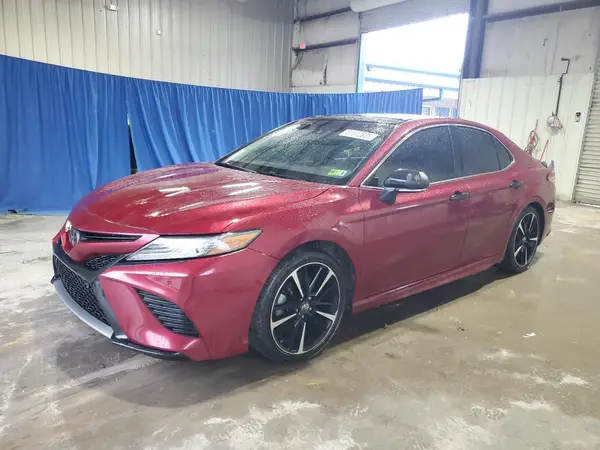 4T1B61HK0JU566247 2018 TOYOTA CAMRY - Image 1