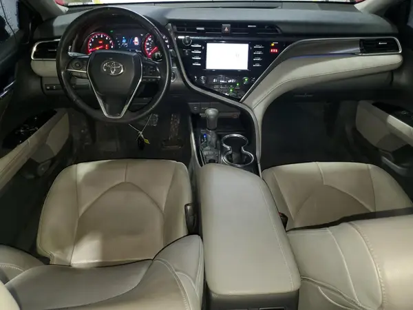 4T1B61HK0JU566247 2018 TOYOTA CAMRY - Image 8