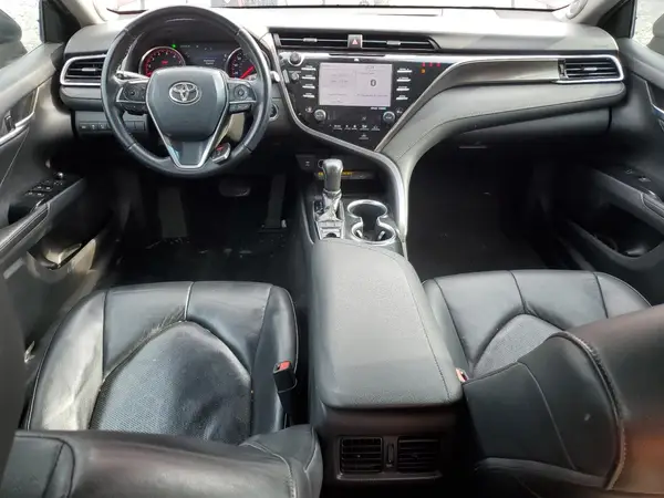 4T1B61HK0JU593142 2018 TOYOTA CAMRY - Image 8