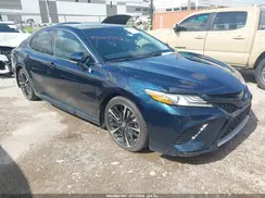 4T1B61HK0JU599085 2018 TOYOTA CAMRY