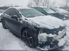 4T1B61HK0JU616483 2018 TOYOTA CAMRY