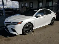 4T1B61HK0JU664260 2018 TOYOTA CAMRY
