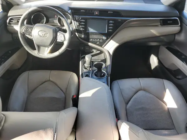 4T1B61HK0JU664260 2018 TOYOTA CAMRY - Image 8