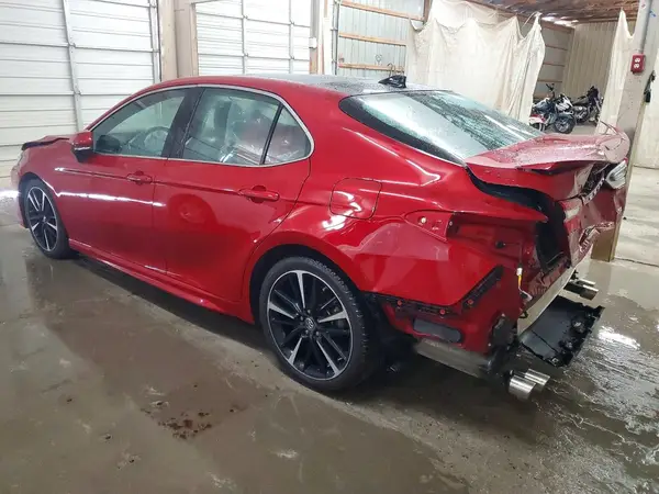 4T1B61HK0KU164472 2019 TOYOTA CAMRY - Image 2
