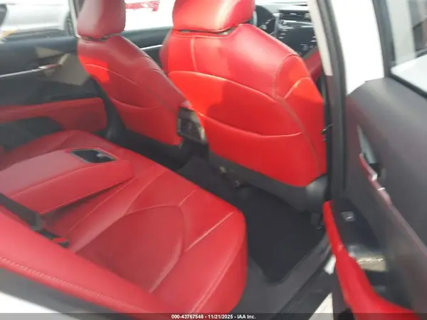 4T1B61HK0KU178663 2019 TOYOTA CAMRY - Image 8