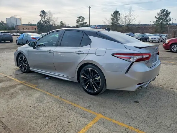 4T1B61HK0KU183605 2019 TOYOTA CAMRY - Image 2
