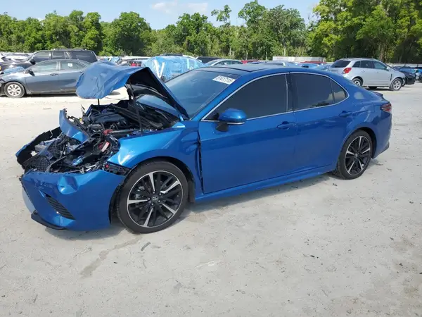 4T1B61HK0KU185953 2019 TOYOTA CAMRY - Image 1