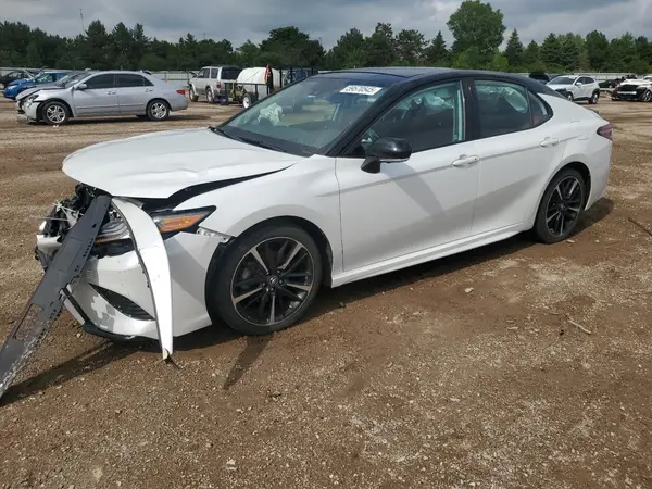 4T1B61HK0KU186813 2019 TOYOTA CAMRY - Image 1