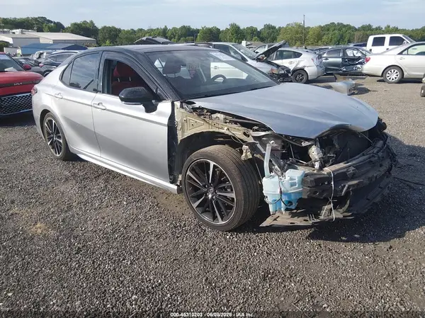 4T1B61HK0KU192689 2019 TOYOTA CAMRY - Image 1