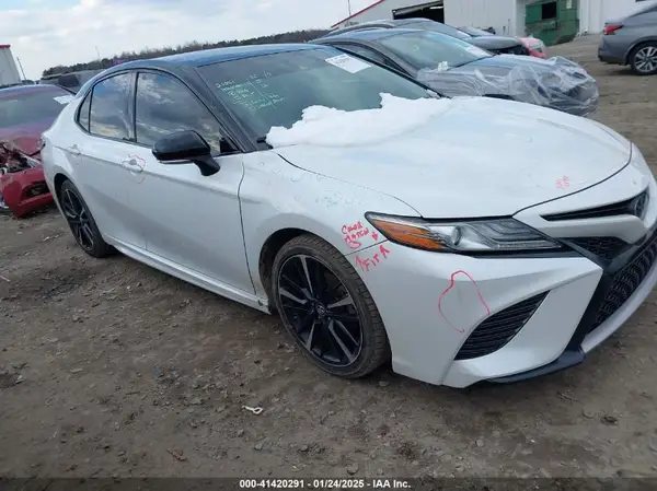 4T1B61HK0KU195897 2019 TOYOTA CAMRY - Image 1