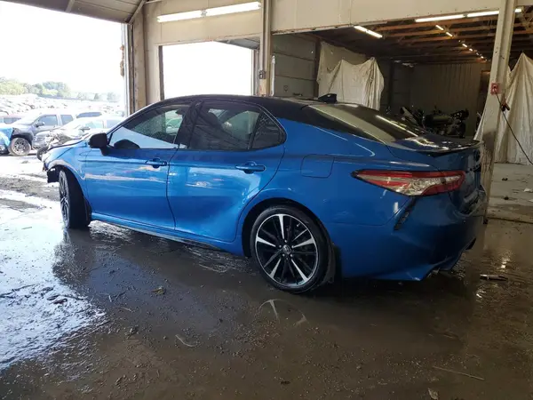 4T1B61HK0KU207286 2019 TOYOTA CAMRY - Image 2