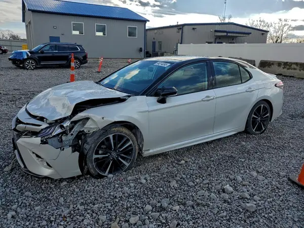 4T1B61HK0KU237601 2019 TOYOTA CAMRY - Image 1