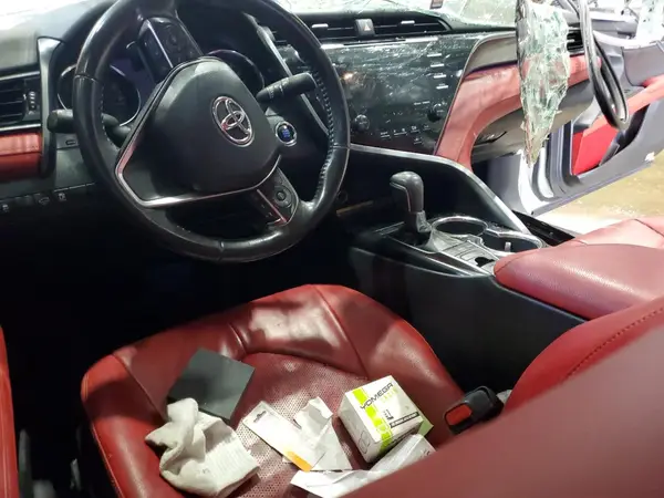 4T1B61HK0KU243818 2019 TOYOTA CAMRY - Image 8