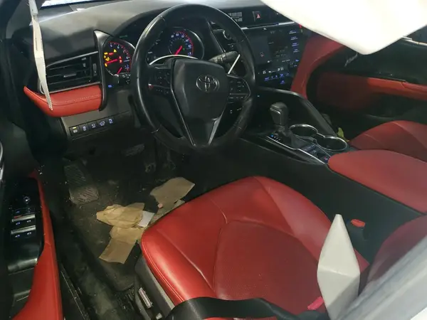 4T1B61HK0KU243947 2019 TOYOTA CAMRY - Image 8
