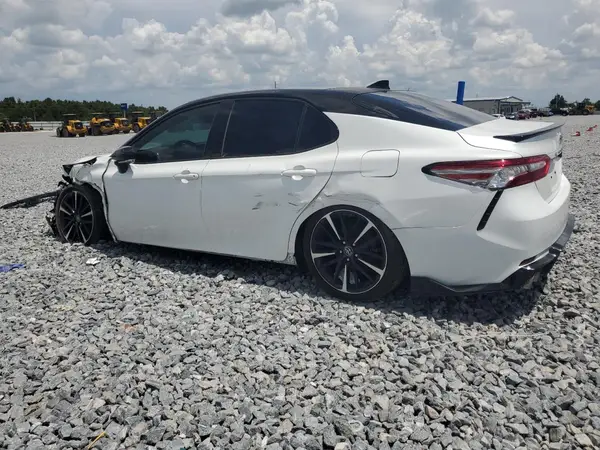 4T1B61HK0KU244886 2019 TOYOTA CAMRY - Image 2