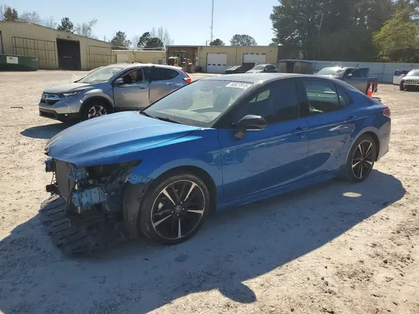 4T1B61HK0KU245990 2019 TOYOTA CAMRY - Image 1