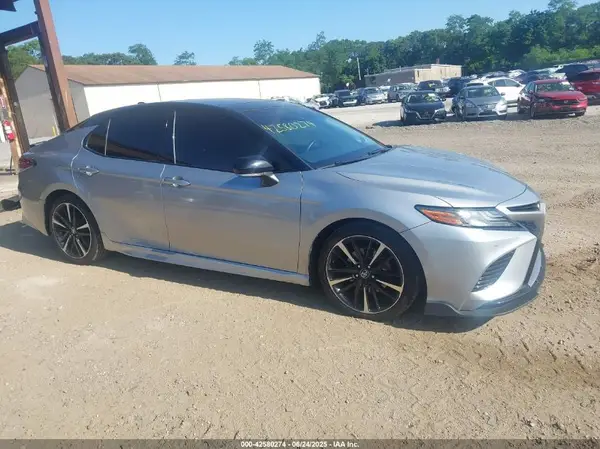 4T1B61HK0KU246668 2019 TOYOTA CAMRY - Image 1