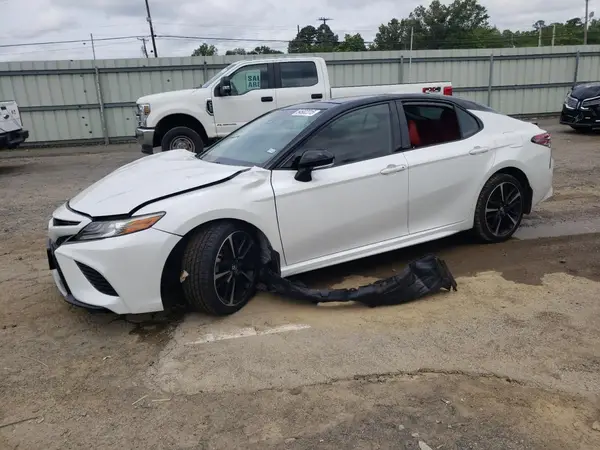 4T1B61HK0KU270128 2019 TOYOTA CAMRY - Image 1