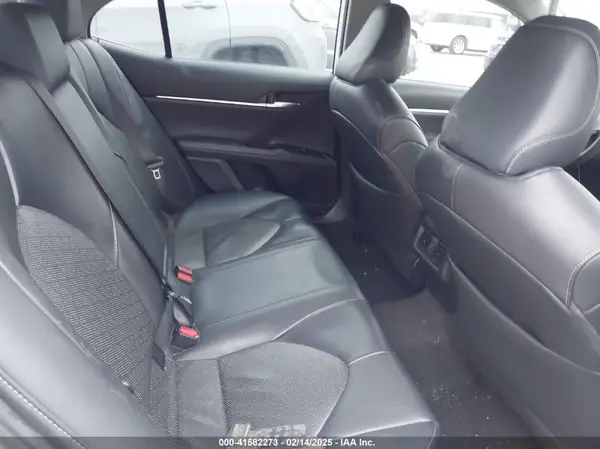 4T1B61HK0KU278004 2019 TOYOTA CAMRY - Image 8