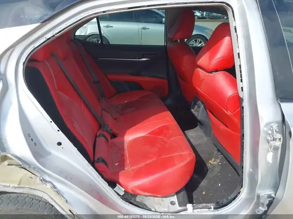 4T1B61HK0KU282117 2019 TOYOTA CAMRY - Image 8