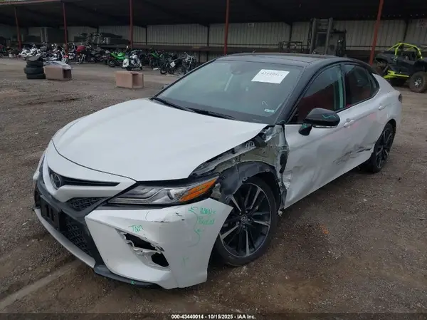 4T1B61HK0KU285406 2019 TOYOTA CAMRY - Image 2