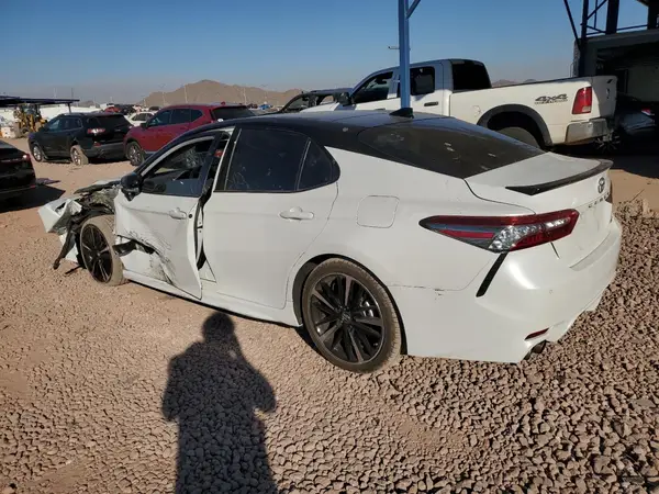 4T1B61HK0KU287625 2019 TOYOTA CAMRY - Image 2