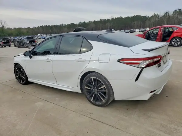 4T1B61HK0KU289892 2019 TOYOTA CAMRY - Image 2