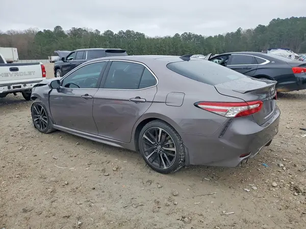 4T1B61HK0KU703706 2019 TOYOTA CAMRY - Image 2