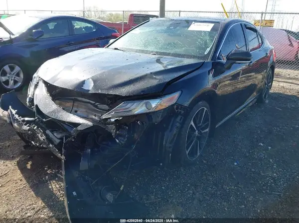 4T1B61HK0KU710493 2019 TOYOTA CAMRY - Image 2