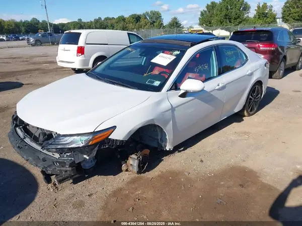 4T1B61HK0KU715452 2019 TOYOTA CAMRY - Image 2