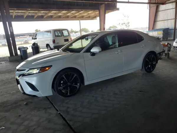 4T1B61HK0KU734339 2019 TOYOTA CAMRY - Image 1