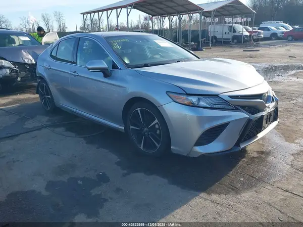 4T1B61HK0KU760066 2019 TOYOTA CAMRY - Image 1