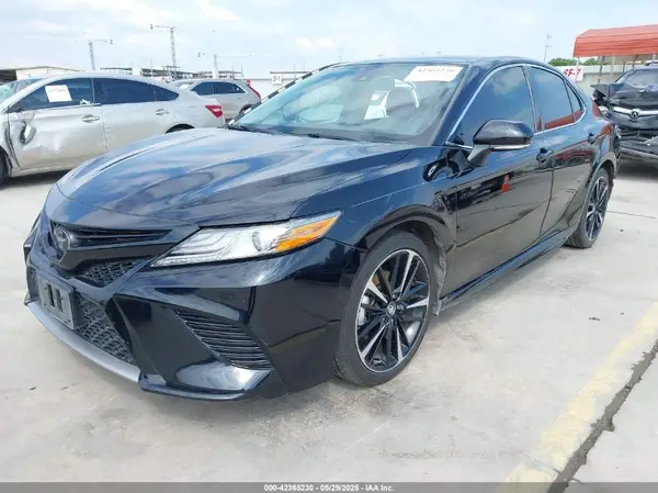 4T1B61HK0KU766899 2019 TOYOTA CAMRY - Image 2