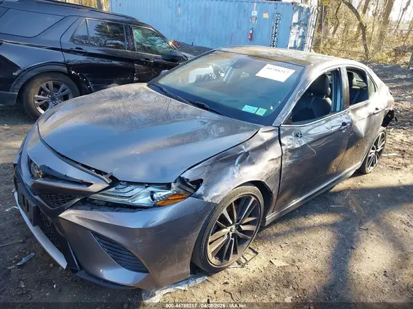 4T1B61HK0KU775635 2019 TOYOTA CAMRY - Image 2