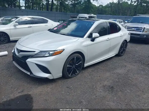 4T1B61HK0KU809010 2019 TOYOTA CAMRY - Image 2