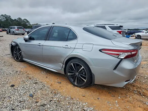 4T1B61HK0KU820671 2019 TOYOTA CAMRY - Image 2