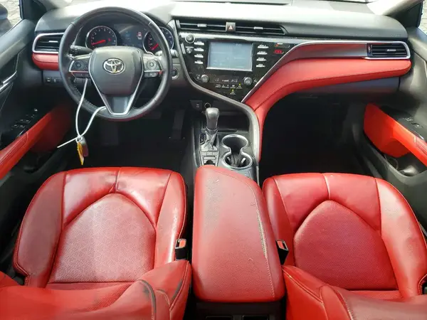4T1B61HK1JU074987 2018 TOYOTA CAMRY - Image 8